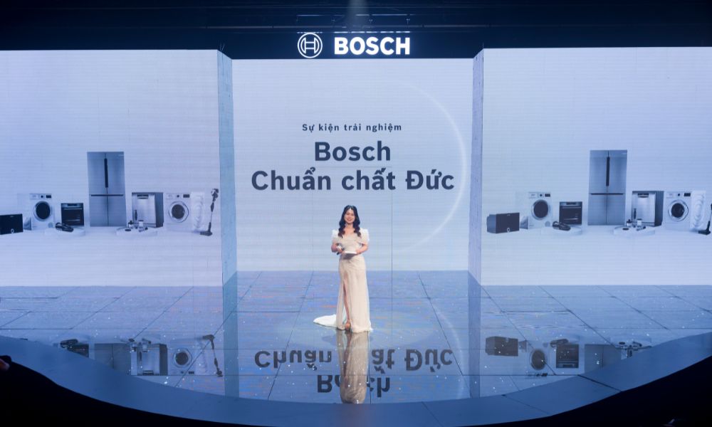 Tìm hiểu về khái niệm mẫu kịch bản Year End Party là gì